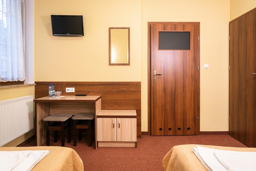 Vera Hotel Sulechow Ruang foto