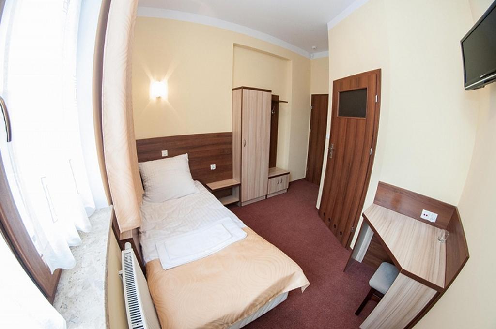 Vera Hotel Sulechow Ruang foto